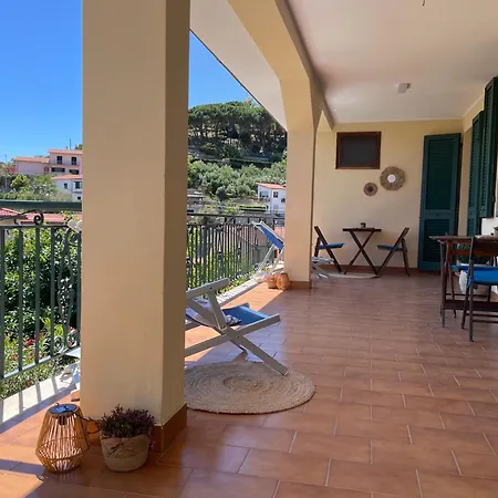 L'albero Di Melograno Bed & Breakfast *